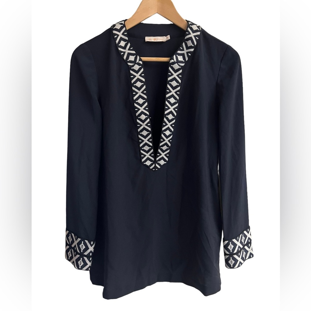 TORY BURCH Navy Blue Tunic Blouse Embroidered Cuffs And Vneck Size 2 Top